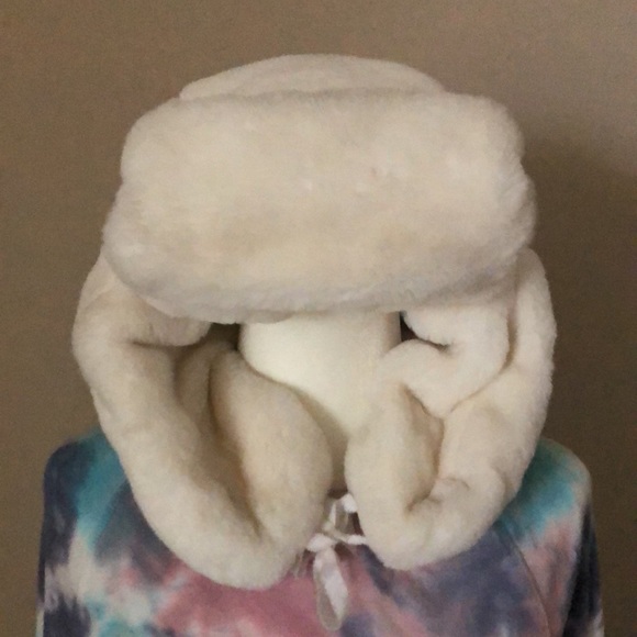 House of Fluff Explorers Hat White Faux Fur  ~ Oprah’s Favorite Things List main image 4